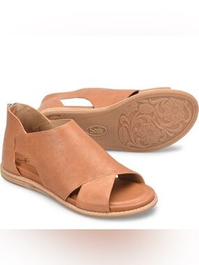 Sofft Evonne tan leather sandals flats US 8